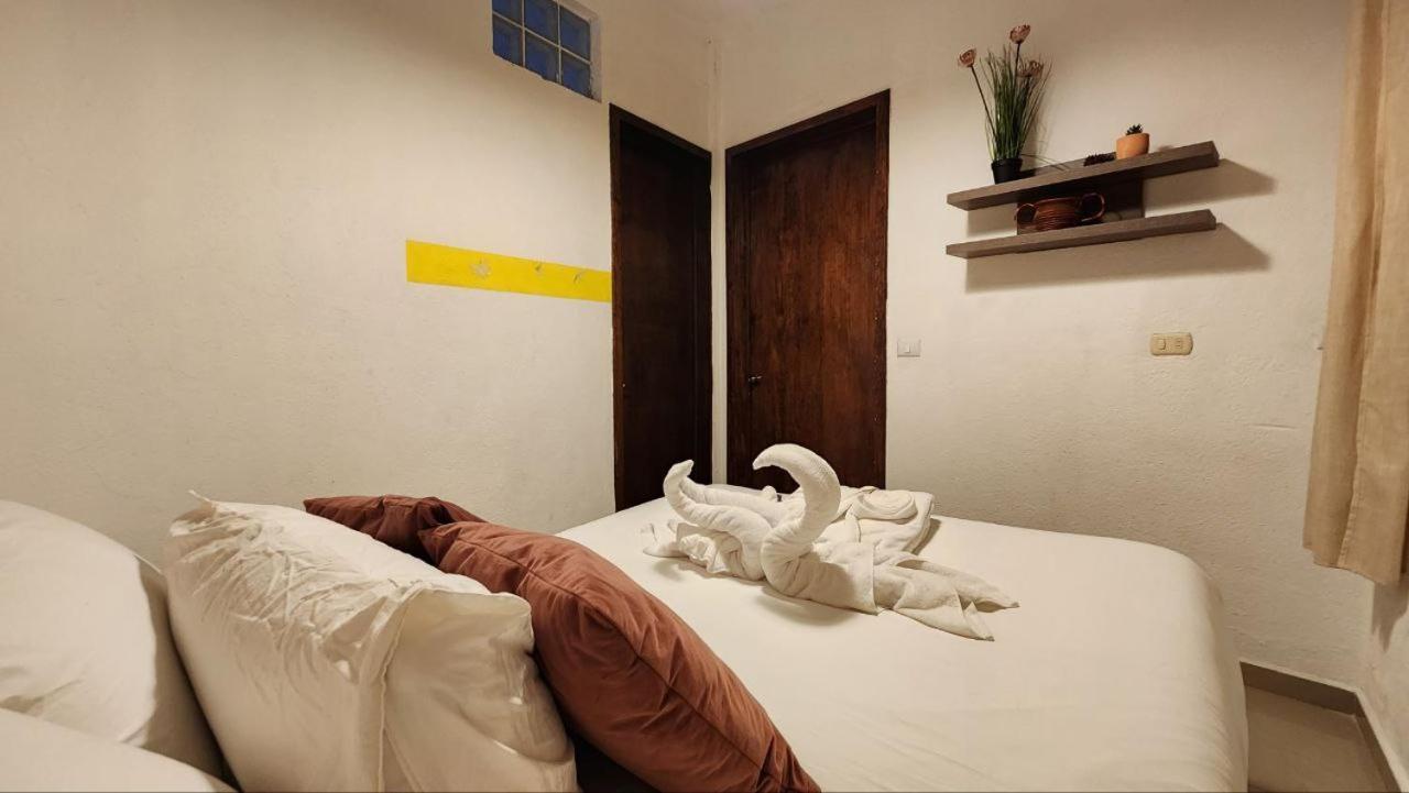 San Pedro Suite Сан Педро Ла Лагуна Екстериор снимка