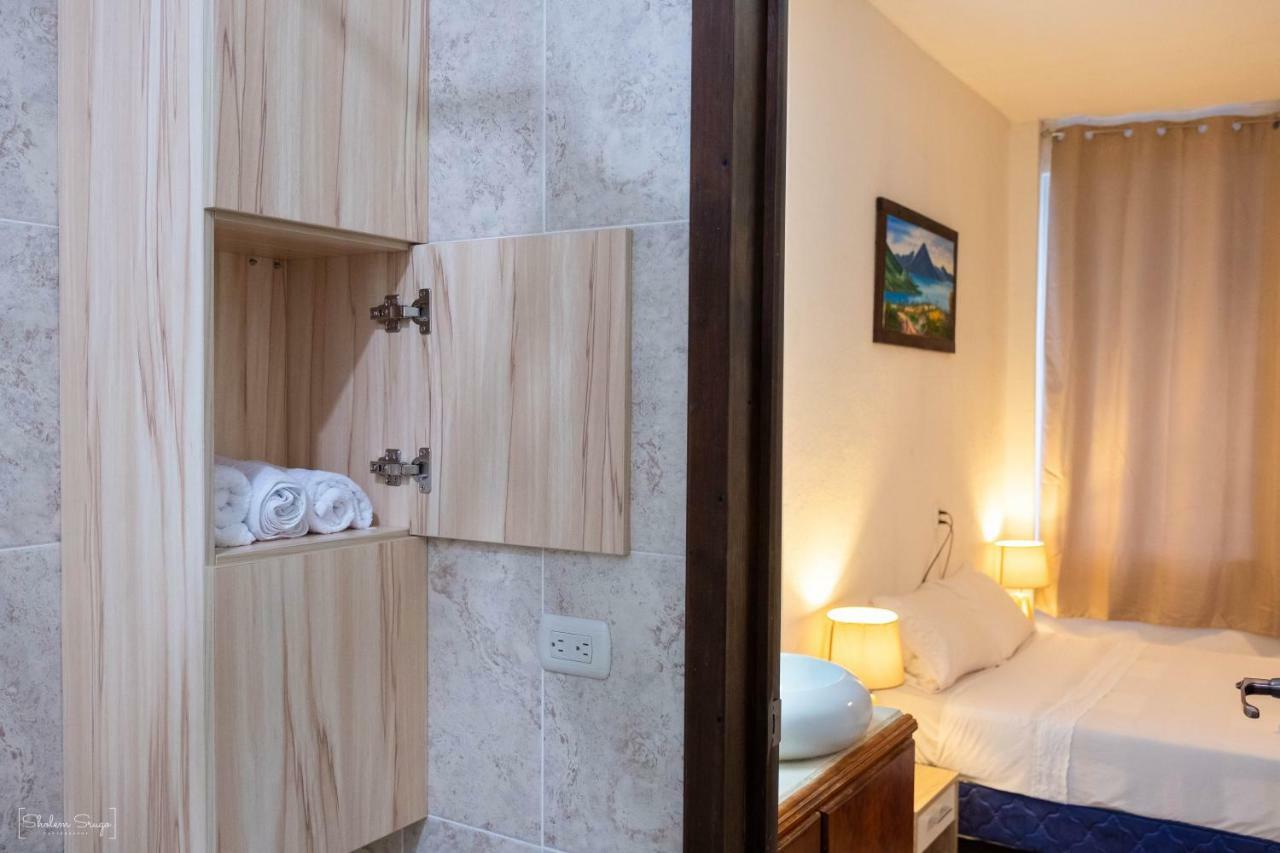 San Pedro Suite Сан Педро Ла Лагуна Екстериор снимка